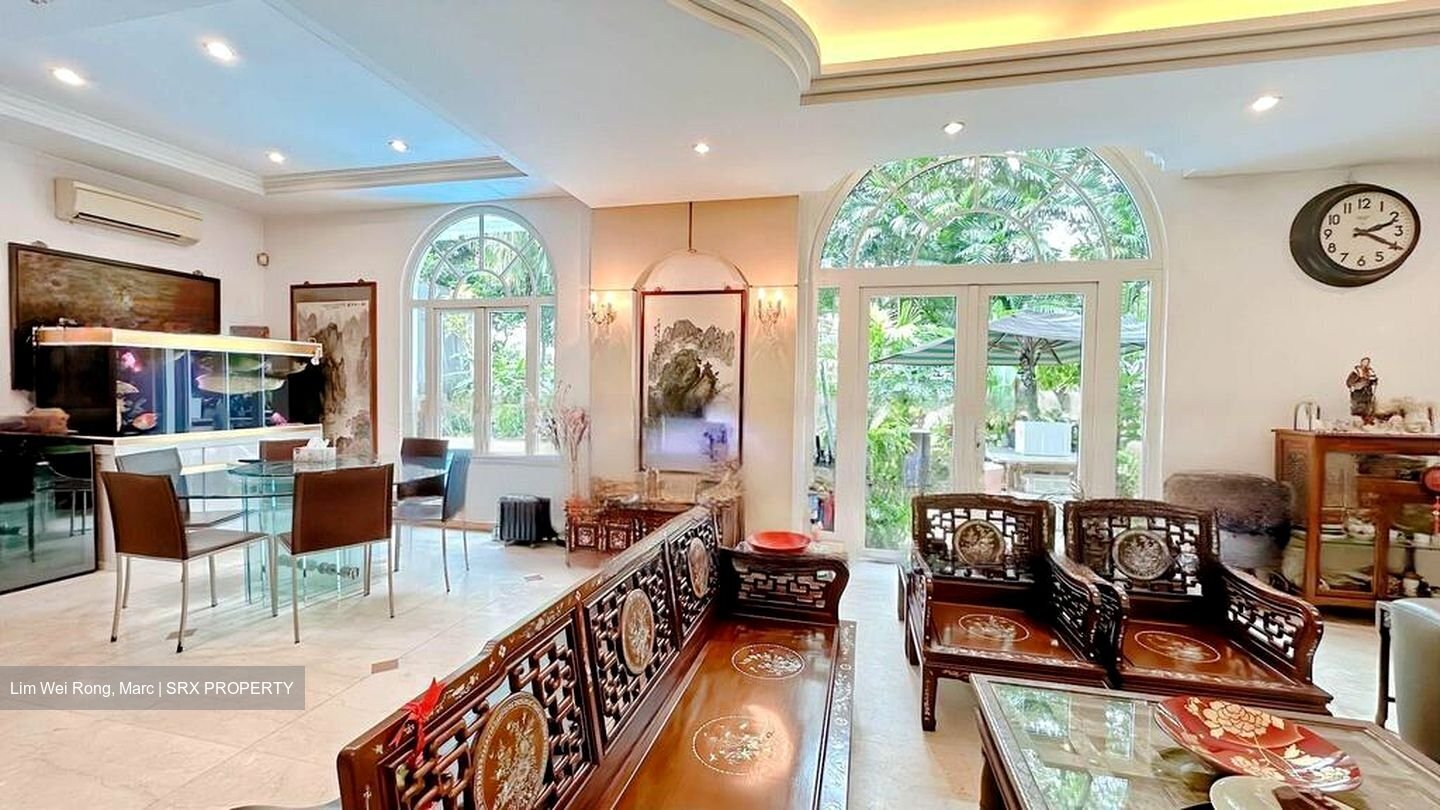 First Avenue (D10), Detached #457653461